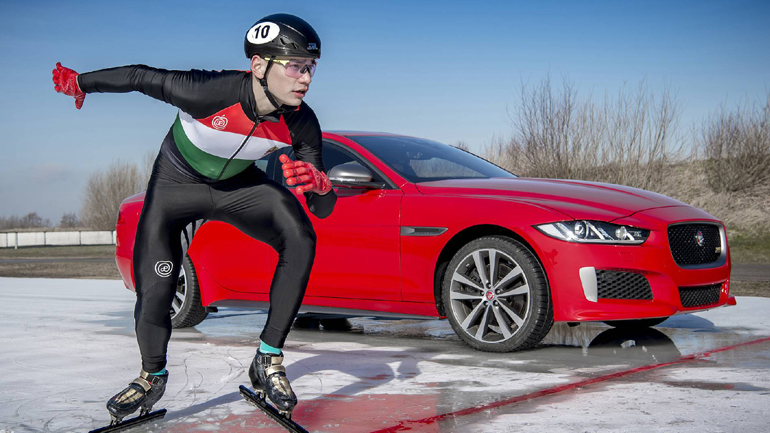 Η Jaguar τα βάζει με τον Ολυμπιονίκη στο πατινάζ ταχύτητας